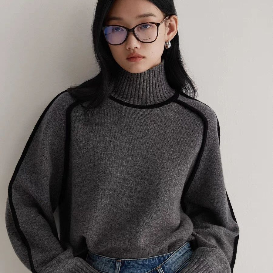 Stephanie | Soft turtleneck sweater