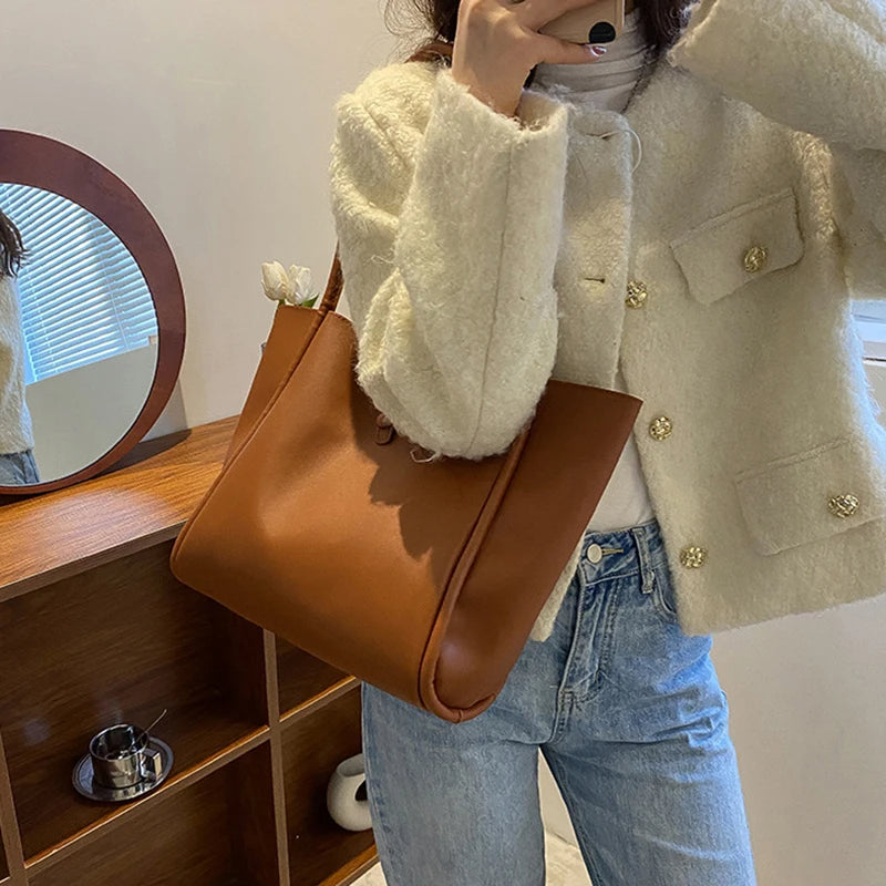 Florence | Large-capacity carrying case