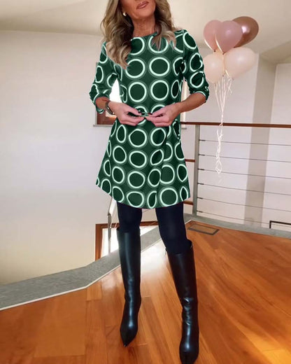 Ashleigh | Casual dress with round neck and circle print