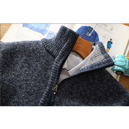 Isaac | Warm knitted zipped jumper