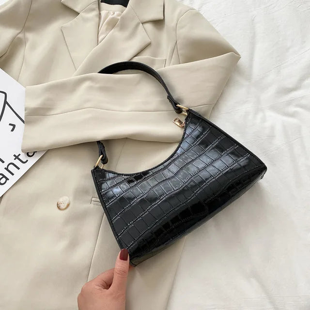 Maisie | Shiny shoulder bag with alligator pattern