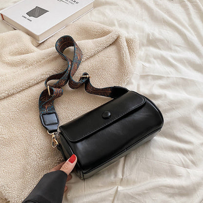 Georgina | Stylish Vintage Shoulder Bag