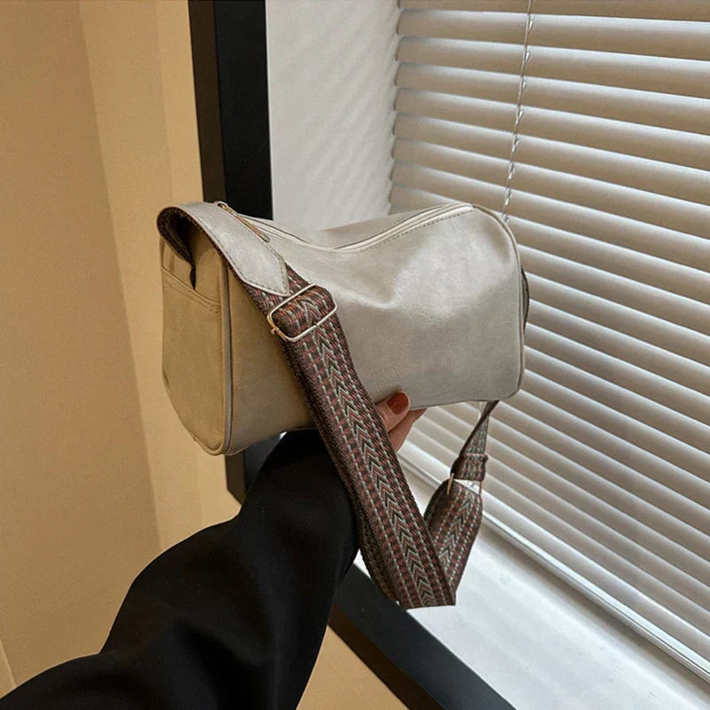 Madeline™ | Vintage-Style Crossbody Bag