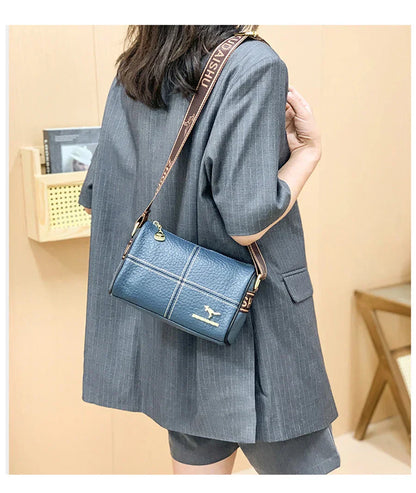 Evangeline | Stylish shoulder bag with stone grain pattern