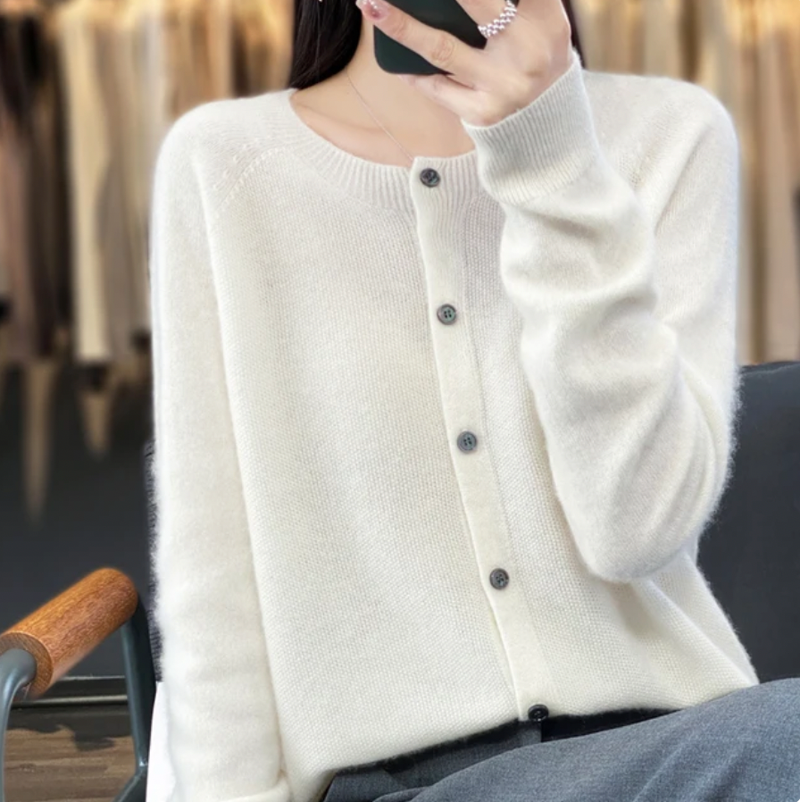 Sabrina | Cosy wool cardigan