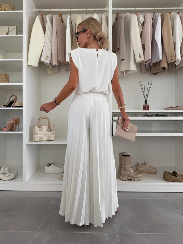 Lana | Stylish top and trousers